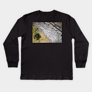 Tree and volcanic strata, Tower Hill Kids Long Sleeve T-Shirt